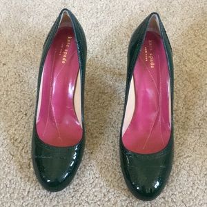 Kate Spade size 9 new never worn.